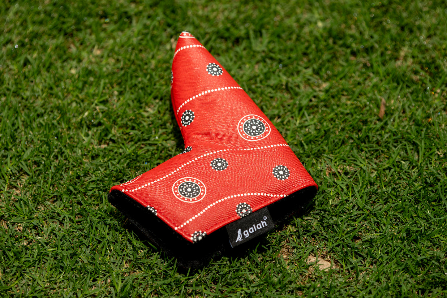 Brown Outback Golf Putter Head Cover (Blade)
